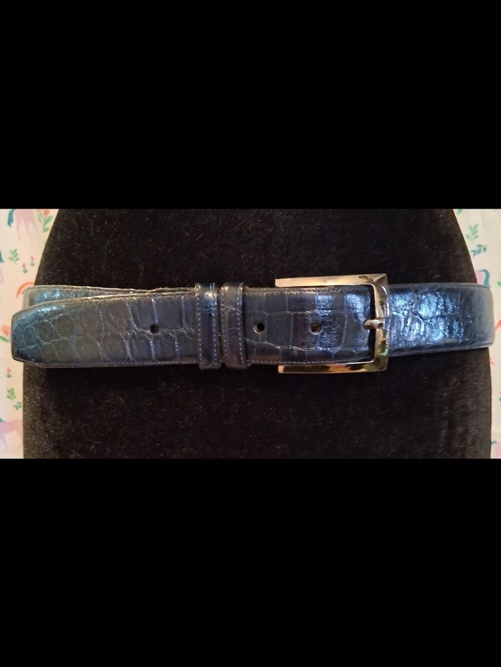 EUC Avventura Navy Blue Alligator Exotic Golf Business Quiet Luxury Belt 40in